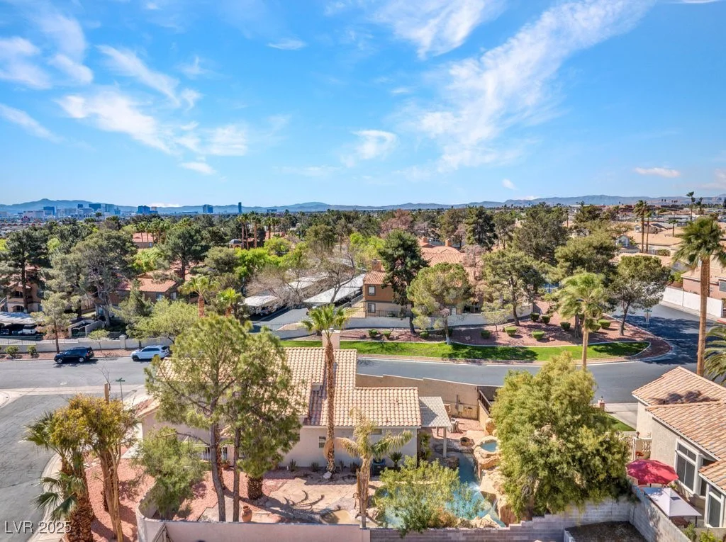 125 Firecreek, Las Vegas, NV 89107
