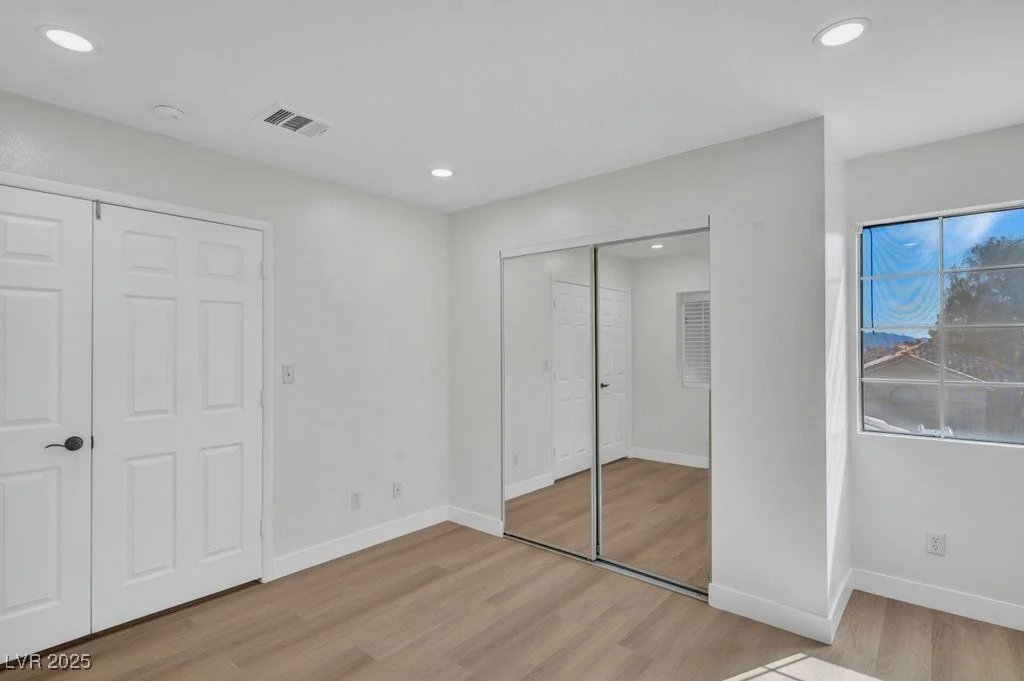 125 Firecreek, Las Vegas, NV 89107