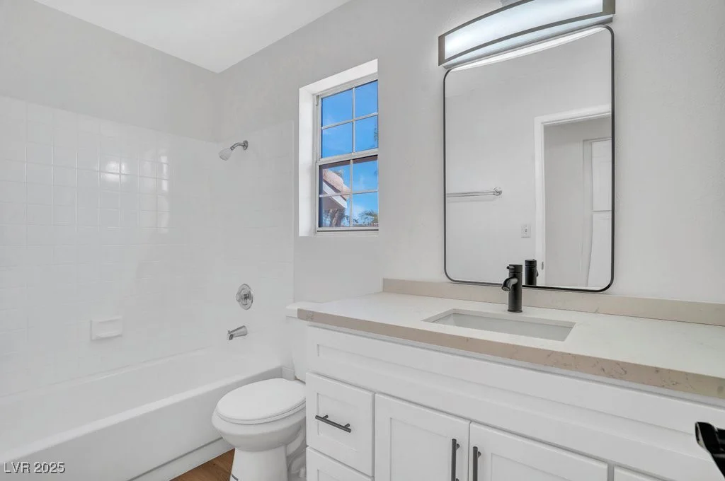 125 Firecreek, Las Vegas, NV 89107