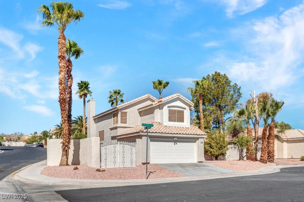 125 Firecreek, Las Vegas, NV 89107