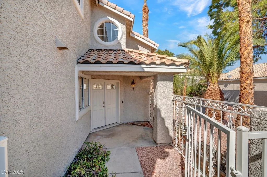 125 Firecreek, Las Vegas, NV 89107