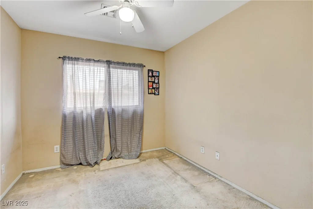 5900 Fawn, Las Vegas, NV 89107