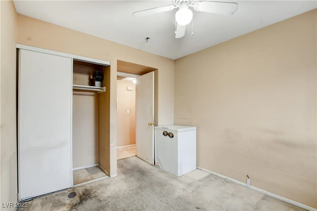 5900 Fawn, Las Vegas, NV 89107