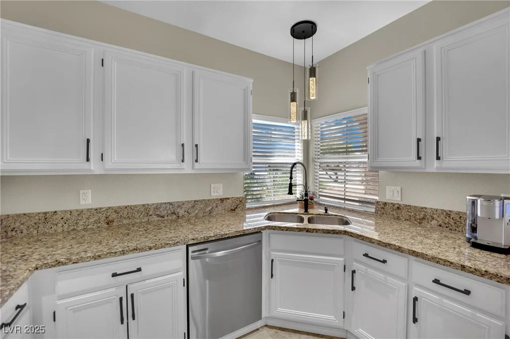 2558 Wiltshire, Henderson, NV 89052
