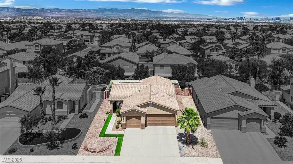 2558 Wiltshire, Henderson, NV 89052