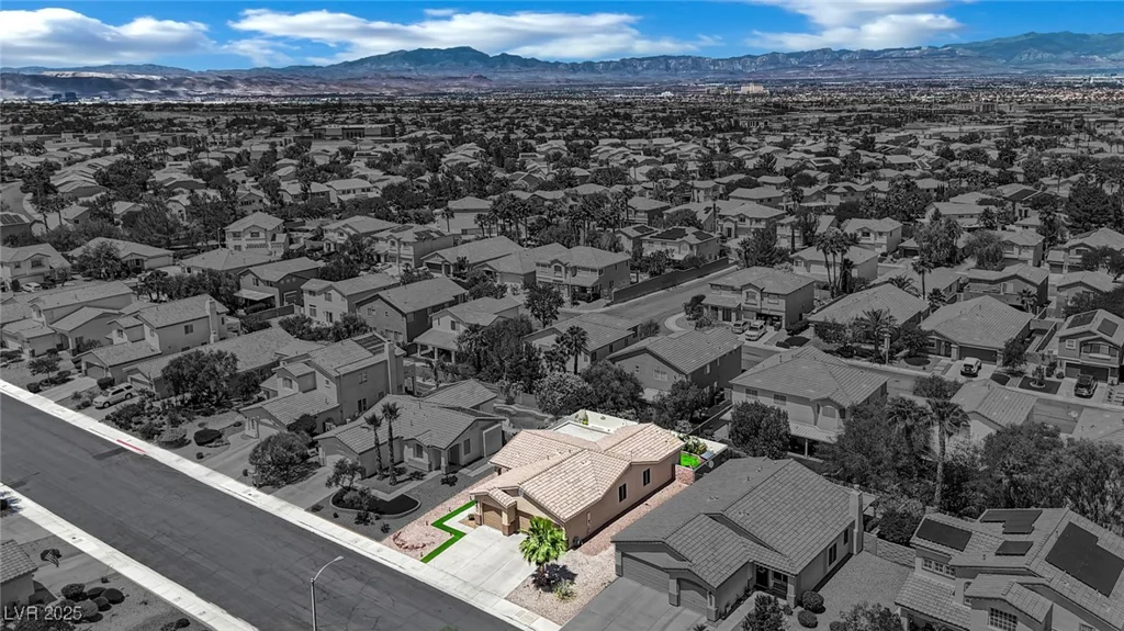 2558 Wiltshire, Henderson, NV 89052