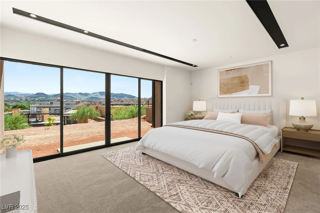 25 Canyon Bay, Henderson, NV 89011