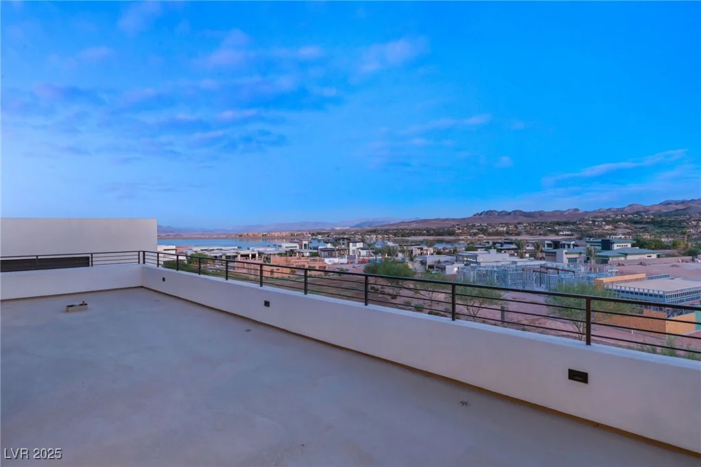 25 Canyon Bay, Henderson, NV 89011