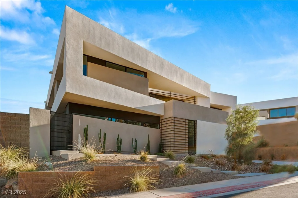25 Canyon Bay, Henderson, NV 89011