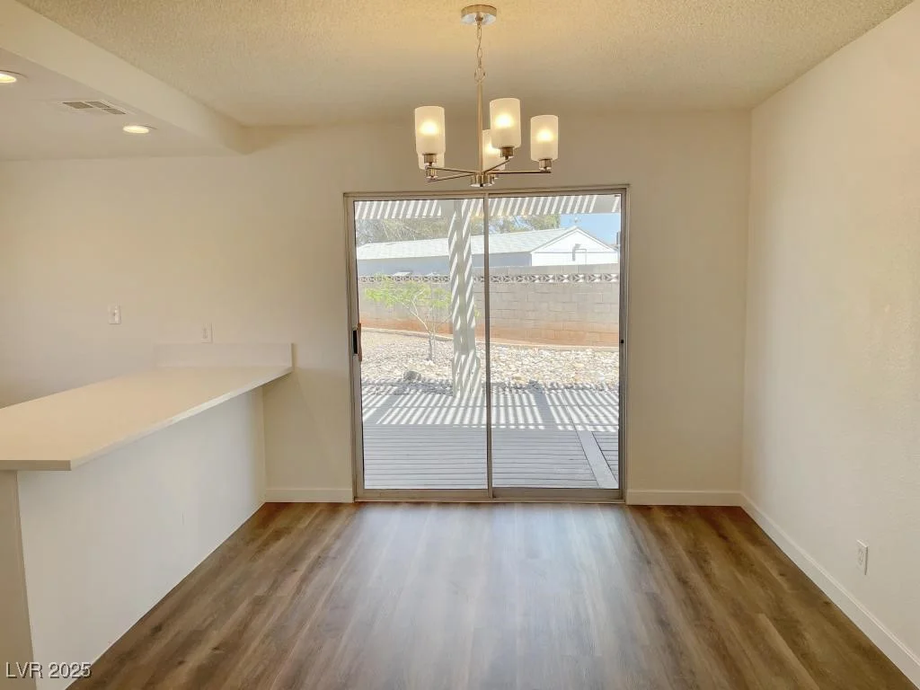5030 Salinaz, Las Vegas, NV 89118