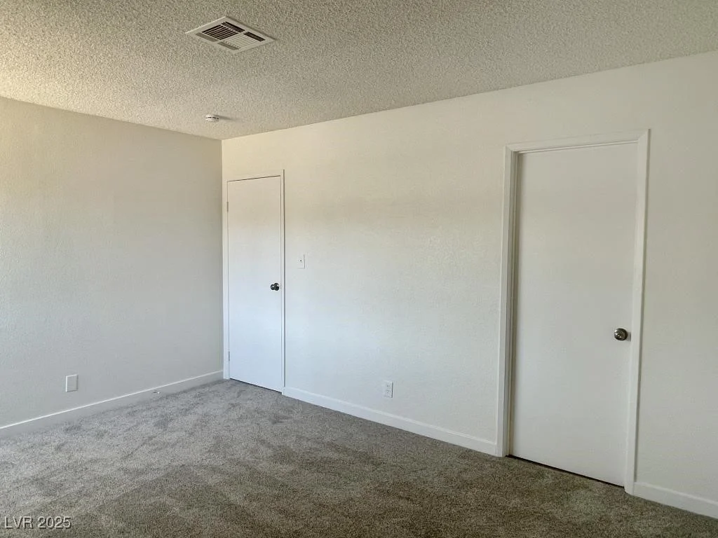 5030 Salinaz, Las Vegas, NV 89118