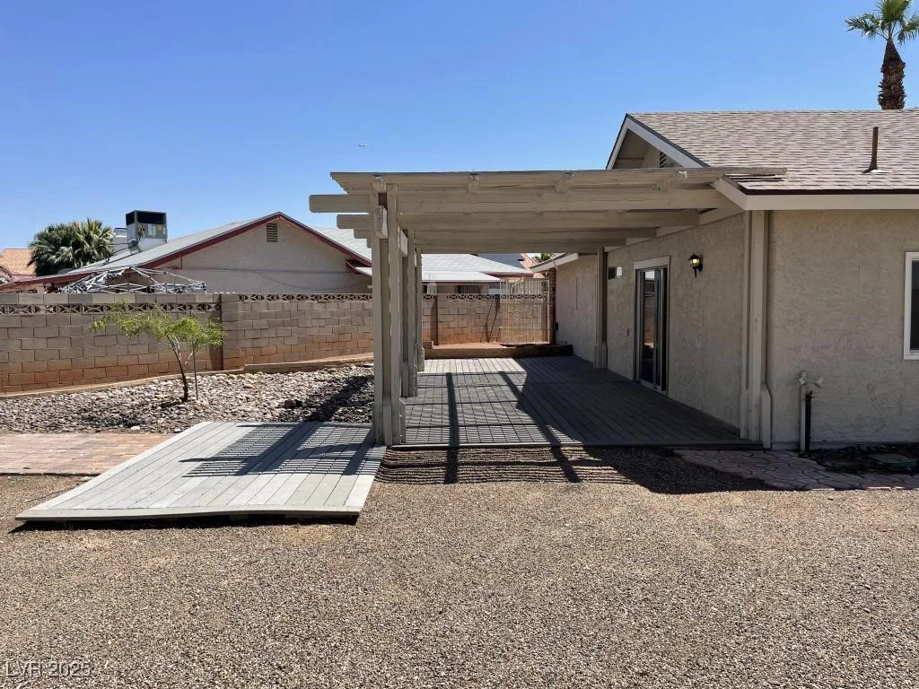 5030 Salinaz, Las Vegas, NV 89118