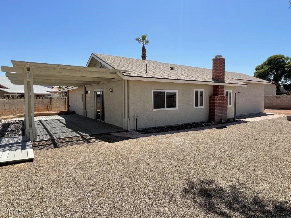 5030 Salinaz, Las Vegas, NV 89118
