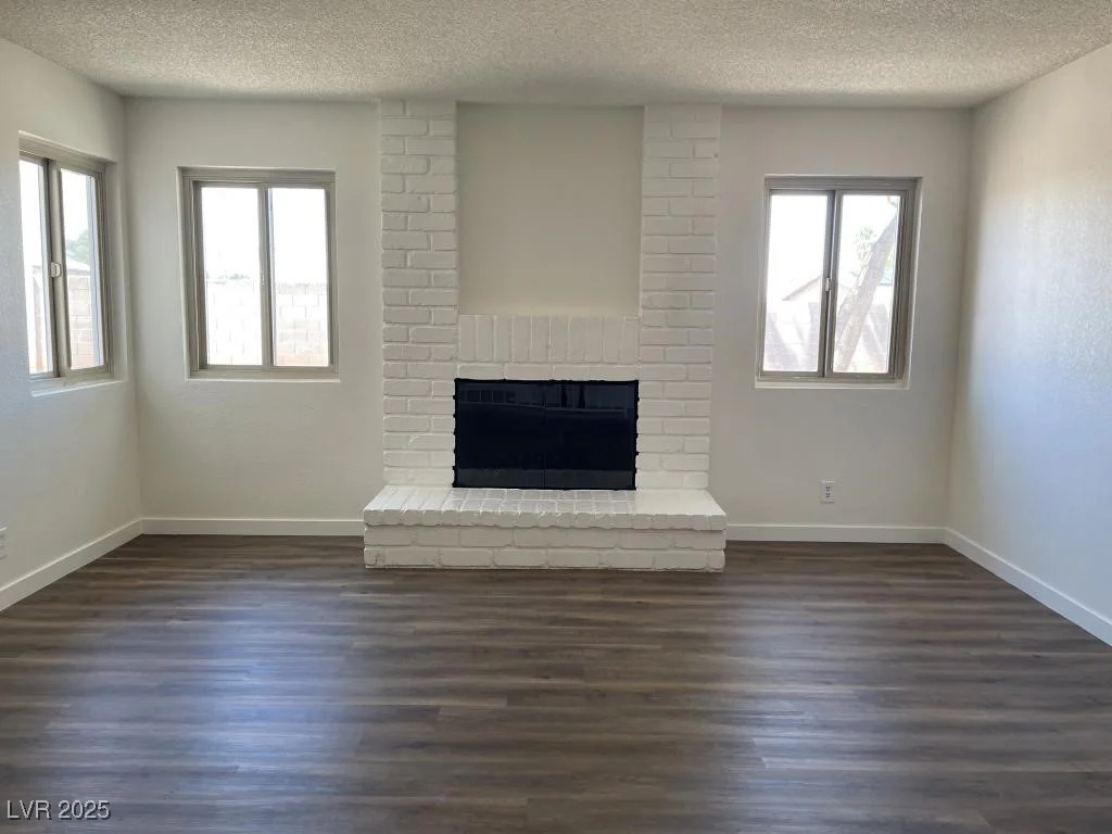 5030 Salinaz, Las Vegas, NV 89118