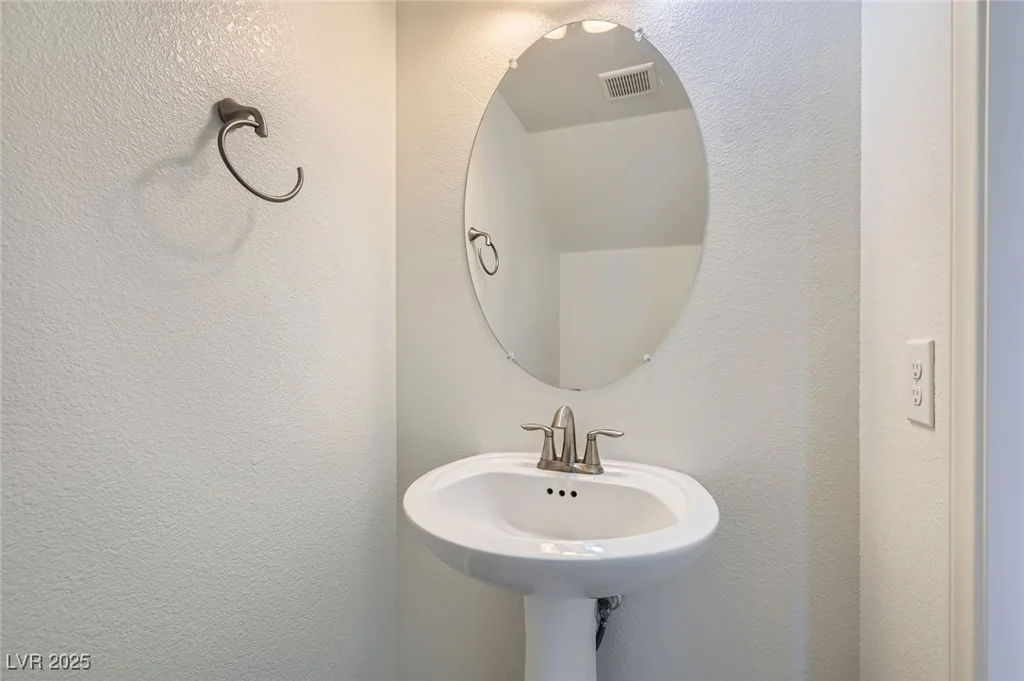 5947 Wellington Peak, Las Vegas, NV 89148