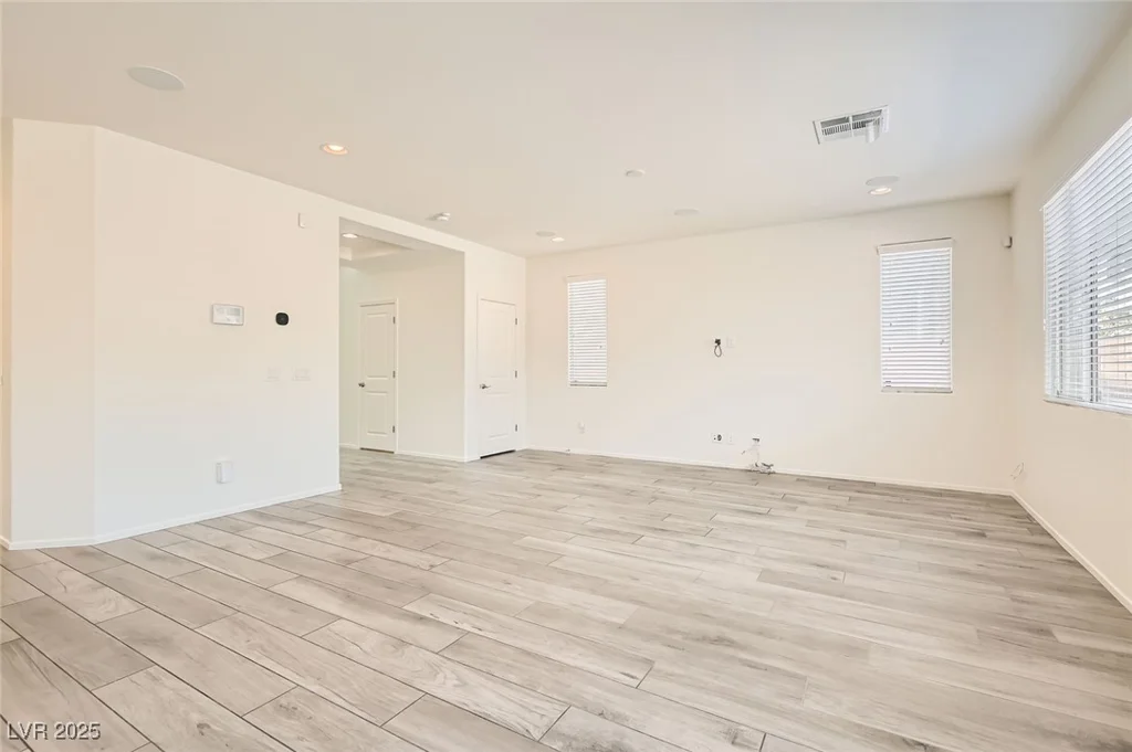 5947 Wellington Peak, Las Vegas, NV 89148