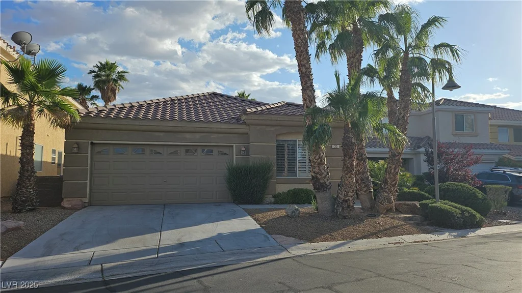23 Indian Run, Las Vegas, NV 89148