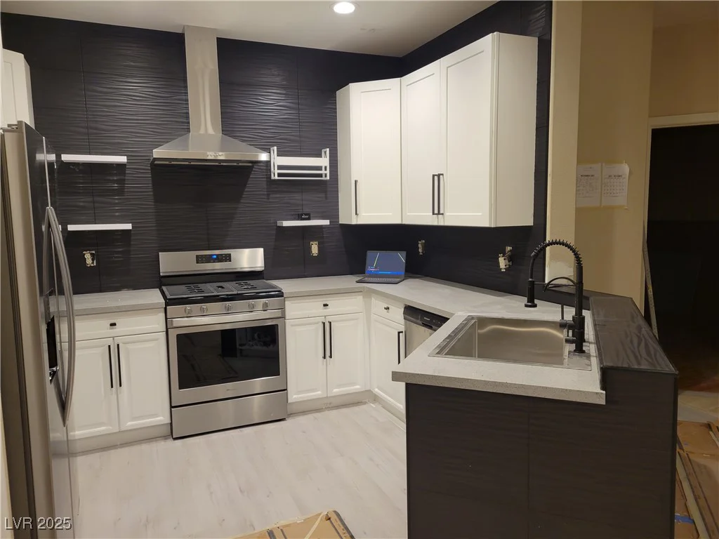 23 Indian Run, Las Vegas, NV 89148