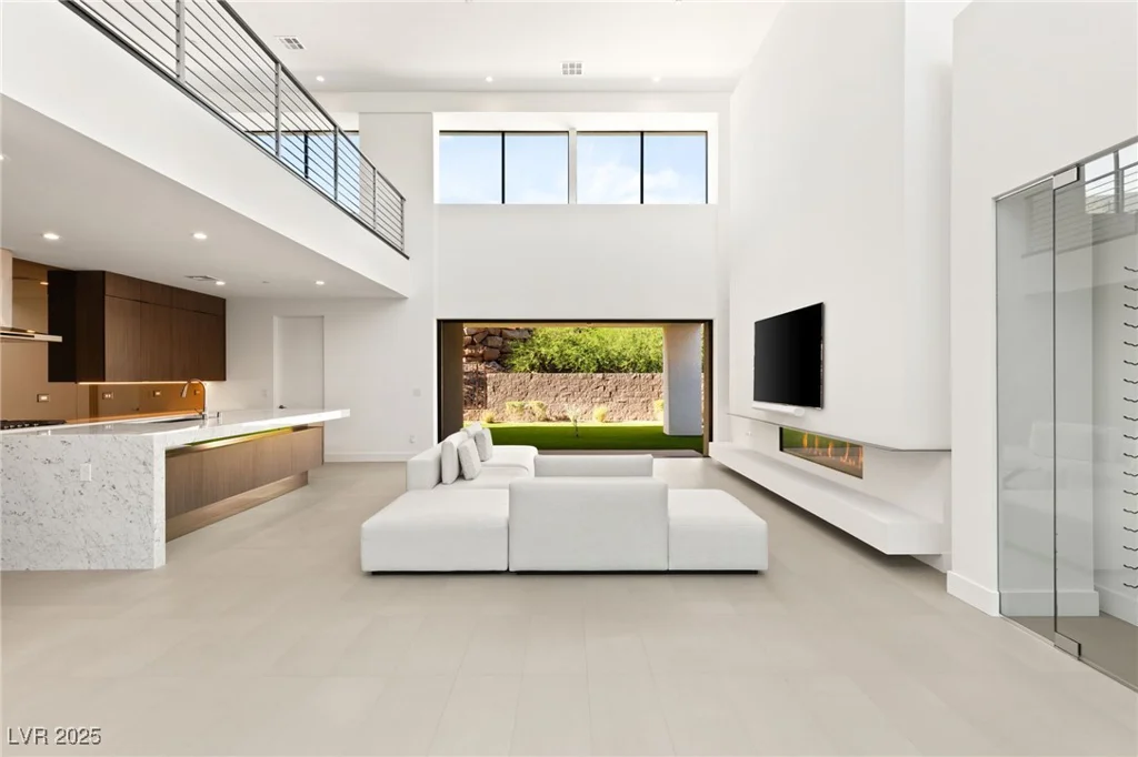 21 Highland Cove, Henderson, NV 89011