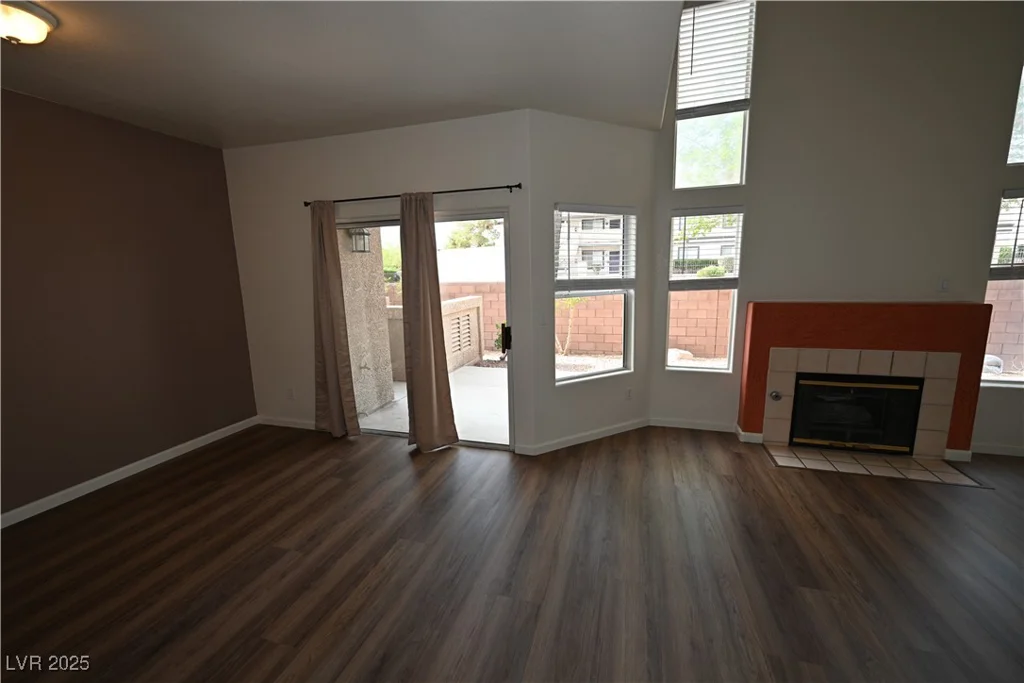 5125 Reno, Las Vegas, NV 89118