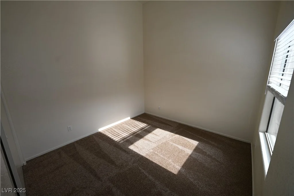 5125 Reno, Las Vegas, NV 89118