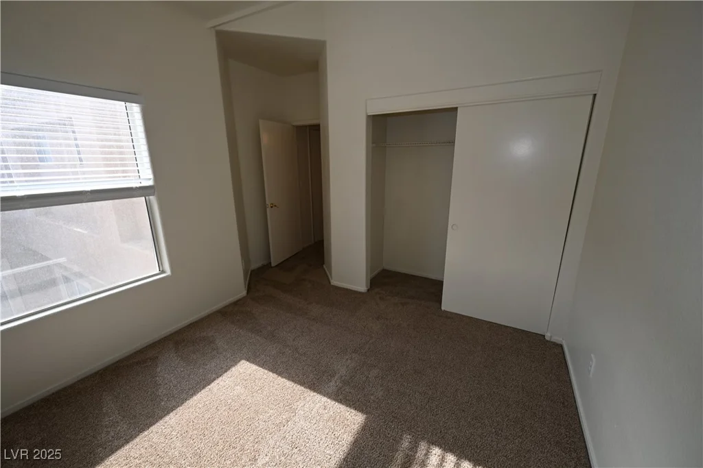 5125 Reno, Las Vegas, NV 89118