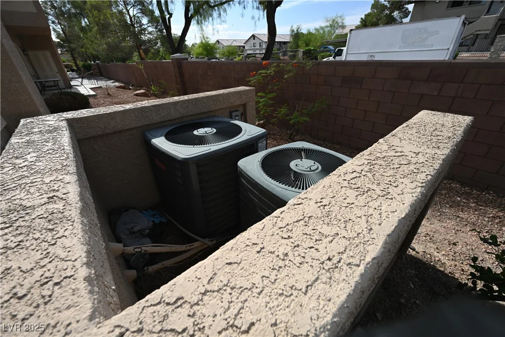 5125 Reno, Las Vegas, NV 89118