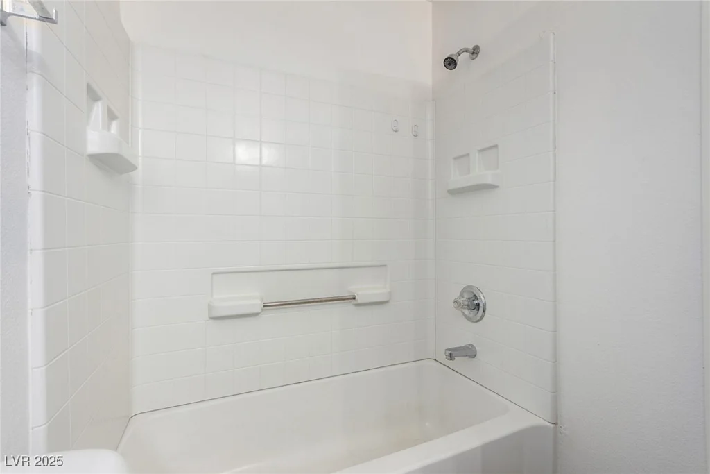9333 Leaping Deer, Las Vegas, NV 89178