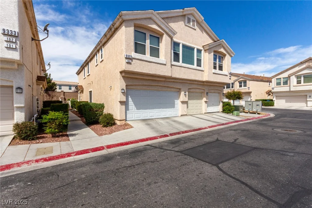 9333 Leaping Deer, Las Vegas, NV 89178