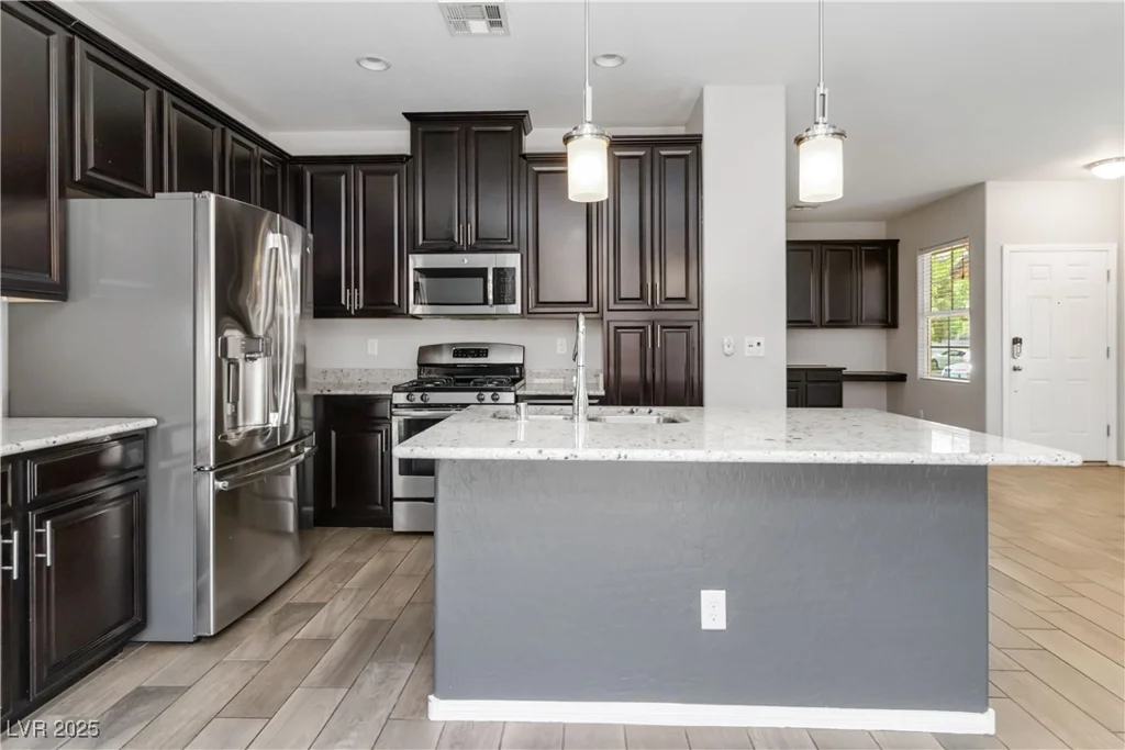 7345 Chesapeake Cove, Las Vegas, NV 89166