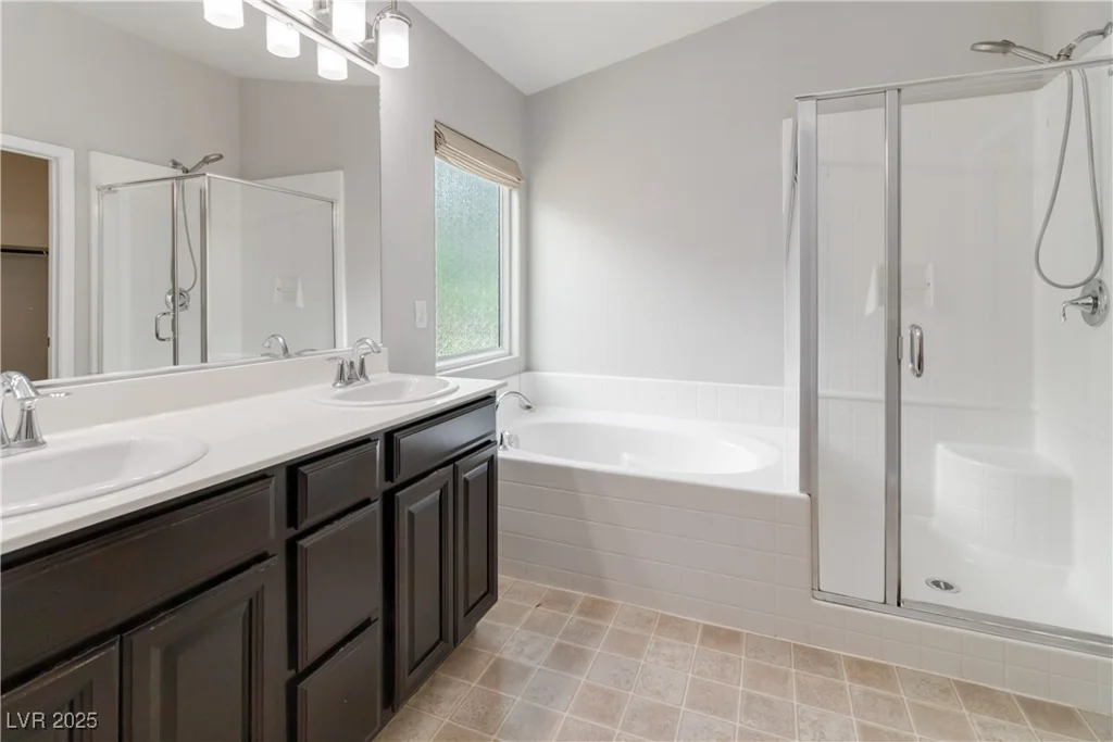 7345 Chesapeake Cove, Las Vegas, NV 89166