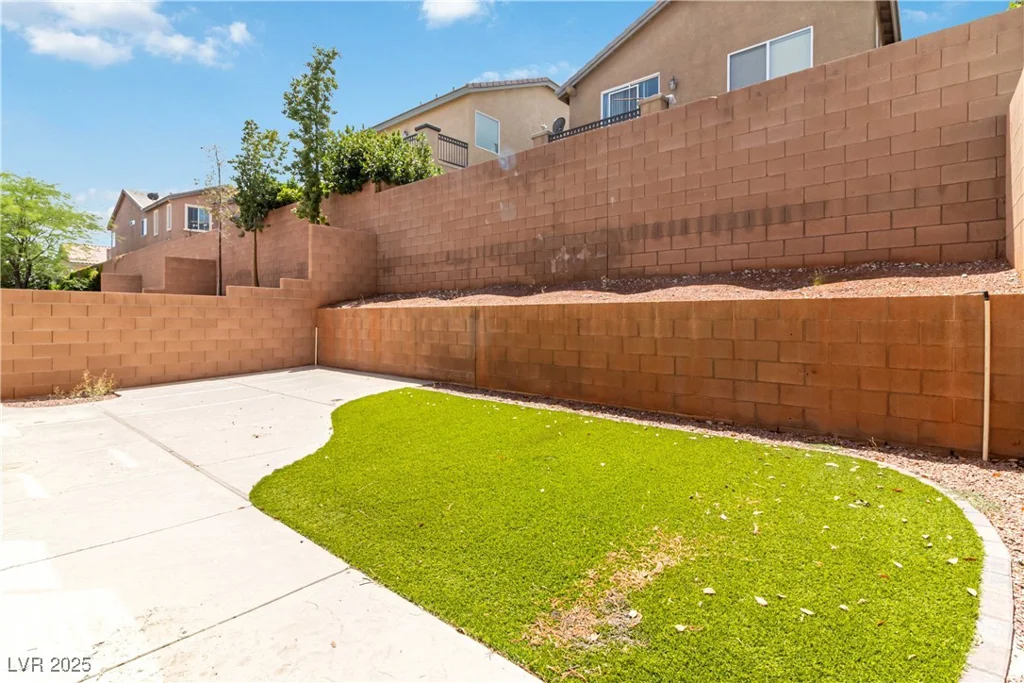 7345 Chesapeake Cove, Las Vegas, NV 89166