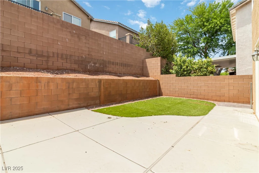 7345 Chesapeake Cove, Las Vegas, NV 89166