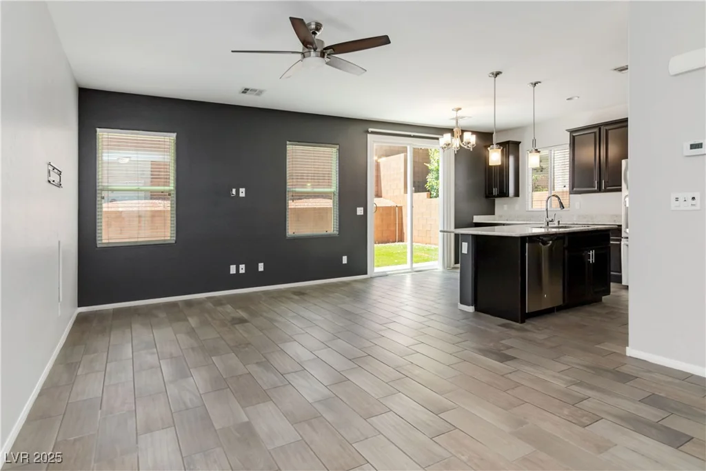 7345 Chesapeake Cove, Las Vegas, NV 89166