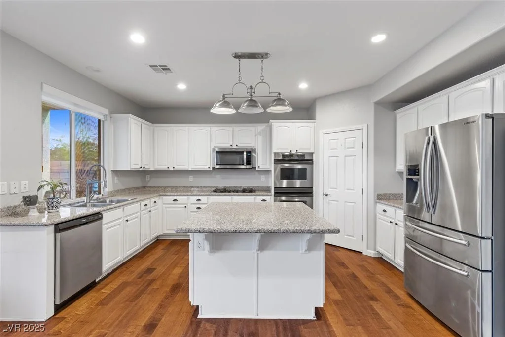 644 Wind Cave, Henderson, NV 89012