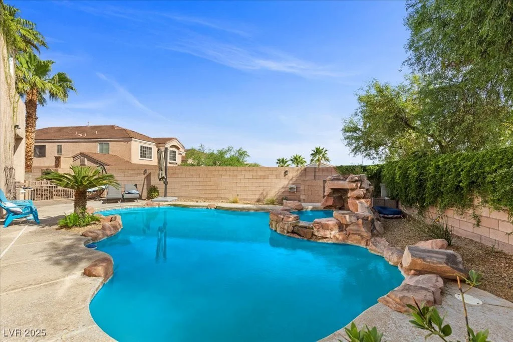 644 Wind Cave, Henderson, NV 89012