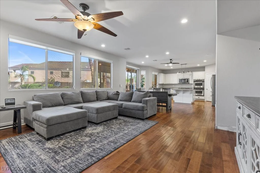 644 Wind Cave, Henderson, NV 89012
