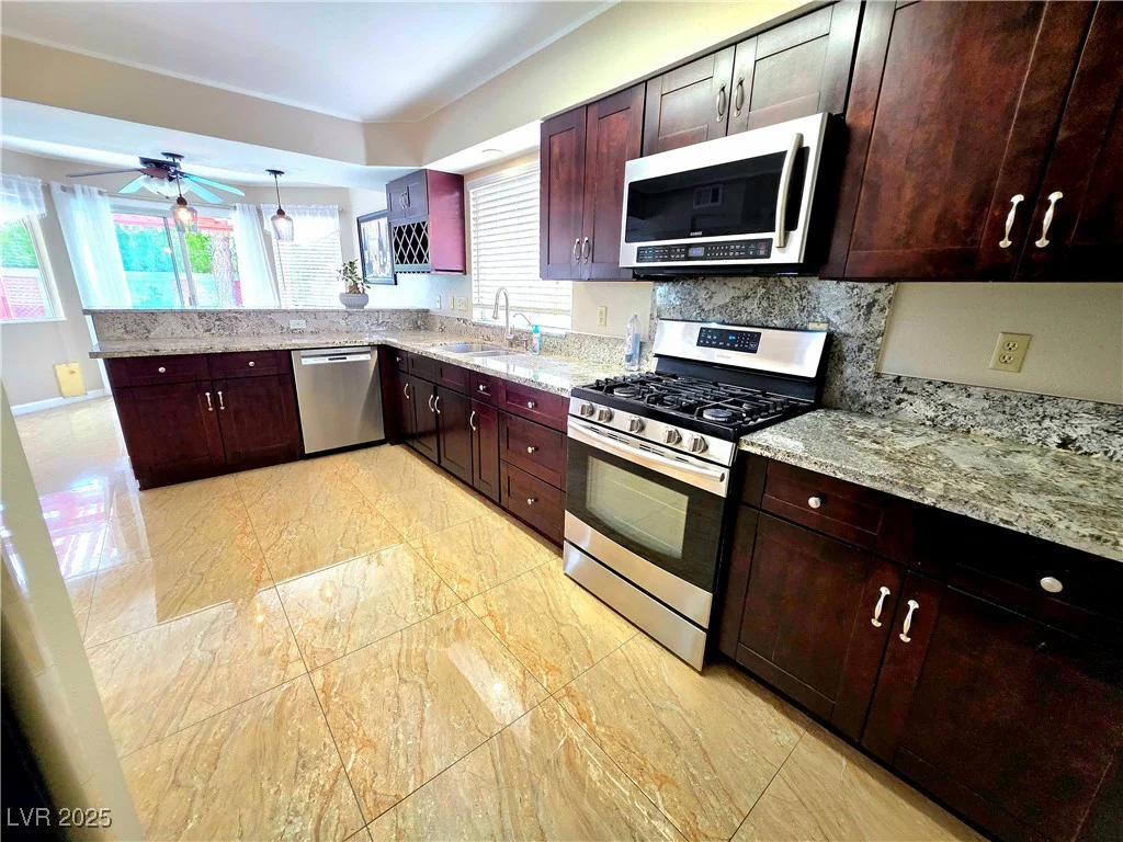 1628 Palmae, Las Vegas, NV 89128