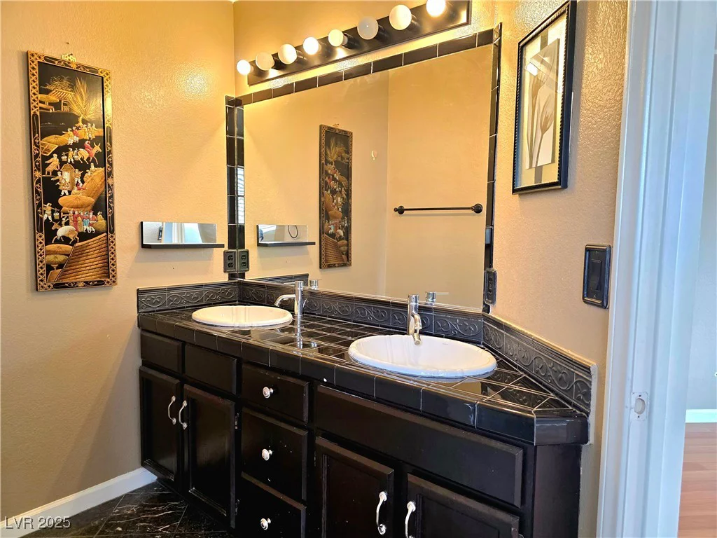 1628 Palmae, Las Vegas, NV 89128