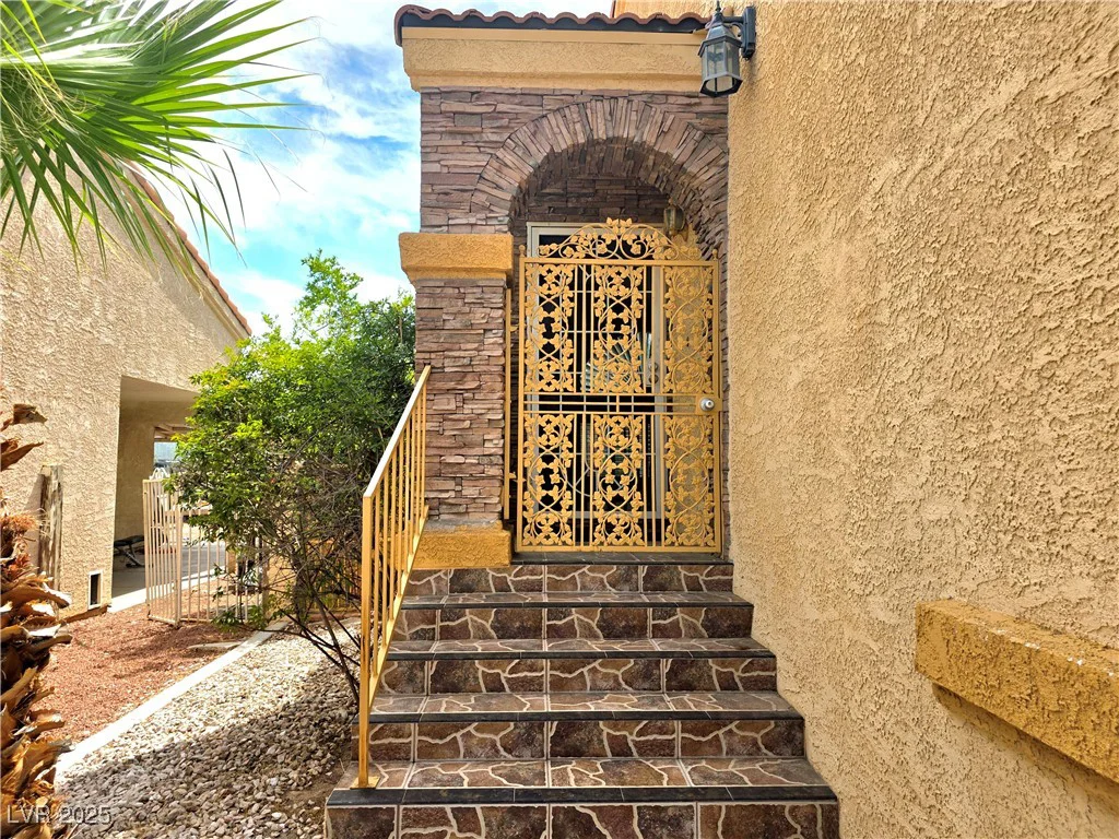 1628 Palmae, Las Vegas, NV 89128