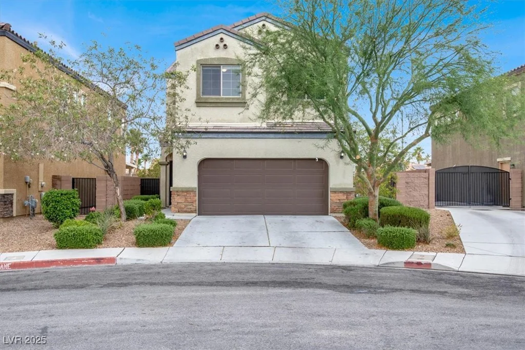 3712 Gilmore Creek, Las Vegas, NV 89129