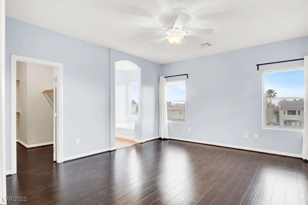 3712 Gilmore Creek, Las Vegas, NV 89129