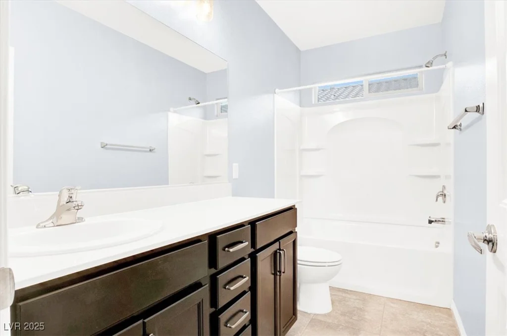 3712 Gilmore Creek, Las Vegas, NV 89129