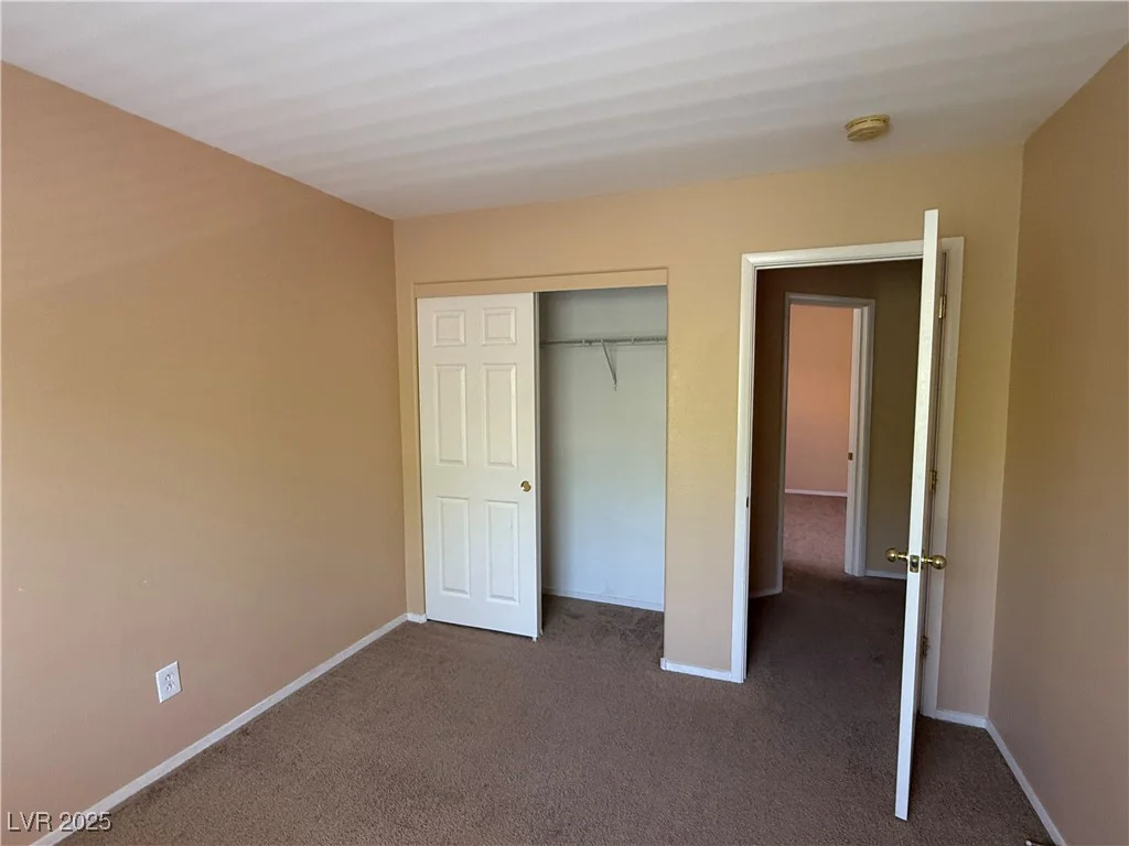 8708 Gateway Glen, Las Vegas, NV 89178