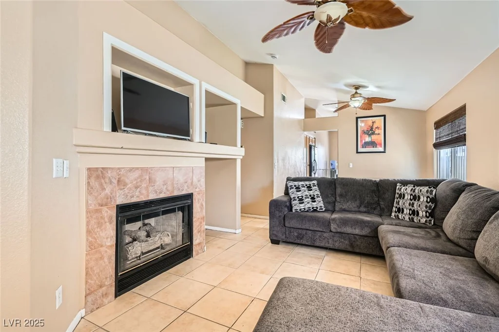 8242 Tribute, Las Vegas, NV 89147