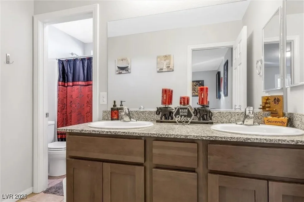 9208 Park, Las Vegas, NV 89178