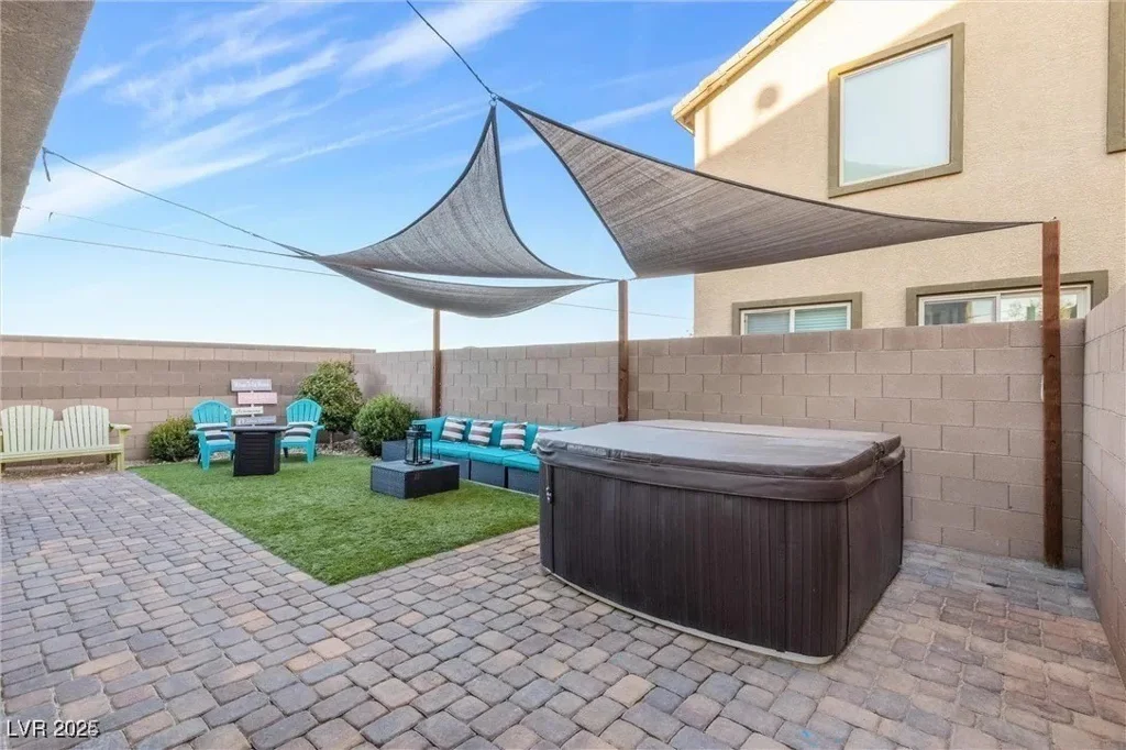 9208 Park, Las Vegas, NV 89178