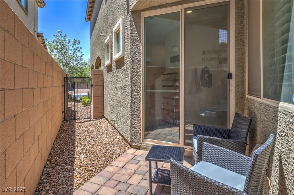 9208 Park, Las Vegas, NV 89178