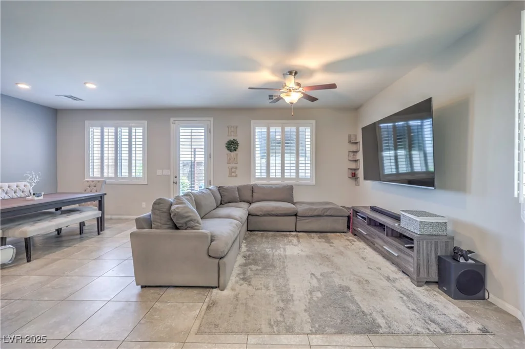 9208 Park, Las Vegas, NV 89178