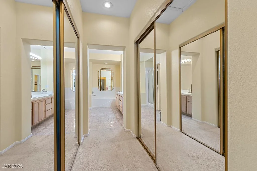 2033 Summer Spruce, Las Vegas, NV 89134